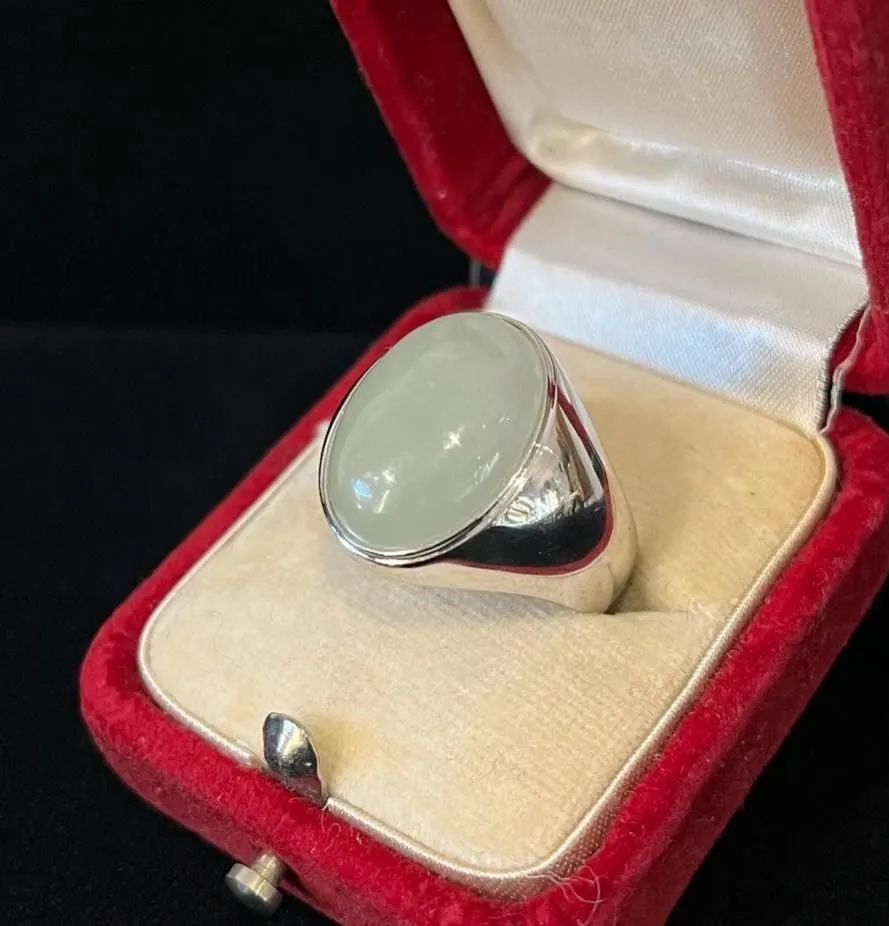 1930s Oval Jade 15ct White Gold Ring