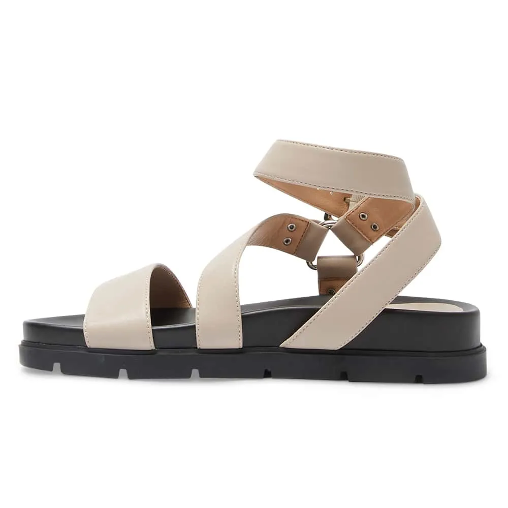 Cancun Sandal in Nude Smooth