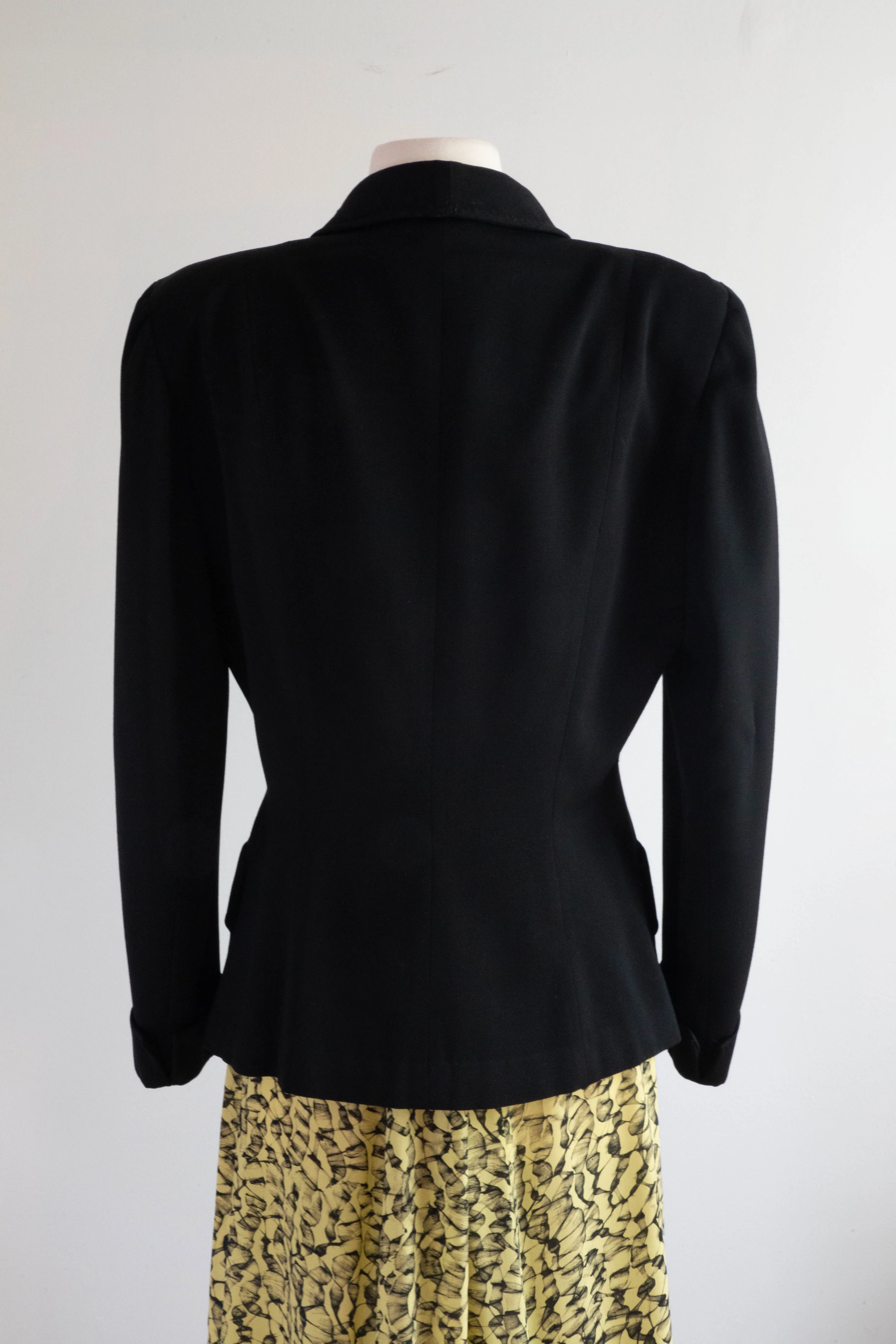 Classic 1940's Black Gabardine Jacket With Fitted Waist / Medium